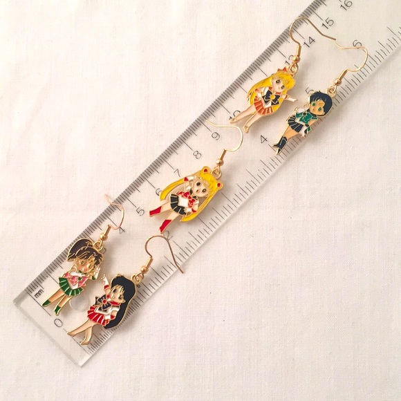 ๐50% OFF/3+...Set of 5 Sailor Moon Figures Earrings - Picture 9 of 16